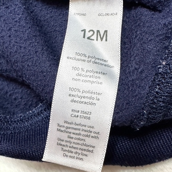 ⭐️ 5 for $25 Carter’s Baby Navy Blue Sweatshirt with Vehicle Design 12 Months - Picture 4 of 4